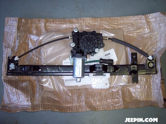 Jeepin.com » Replacing a WJ Window Regulator